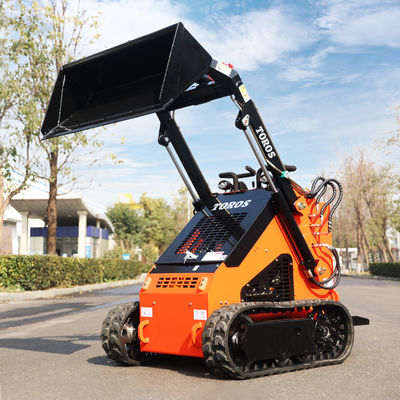 ซื้อ 2500-3000lbs ขนาดเล็ก Skid Steer Loader น้ําหนักเบา 15-20 แกลลอน ความจุน้ํามัน online manufacture