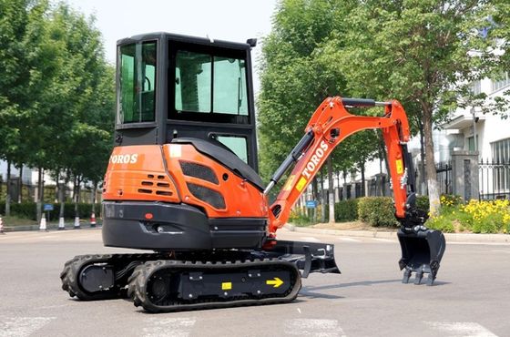 Crawler Toros มินิ Excavator อุปกรณ์ขุดขนาดเล็ก 2.6 ตันสำหรับซ่อมถนน